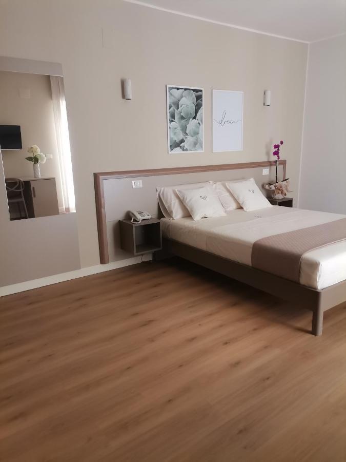 Dimora Donna Dora - Albergo Diffuso San Martino in Pensilis Eksteriør billede